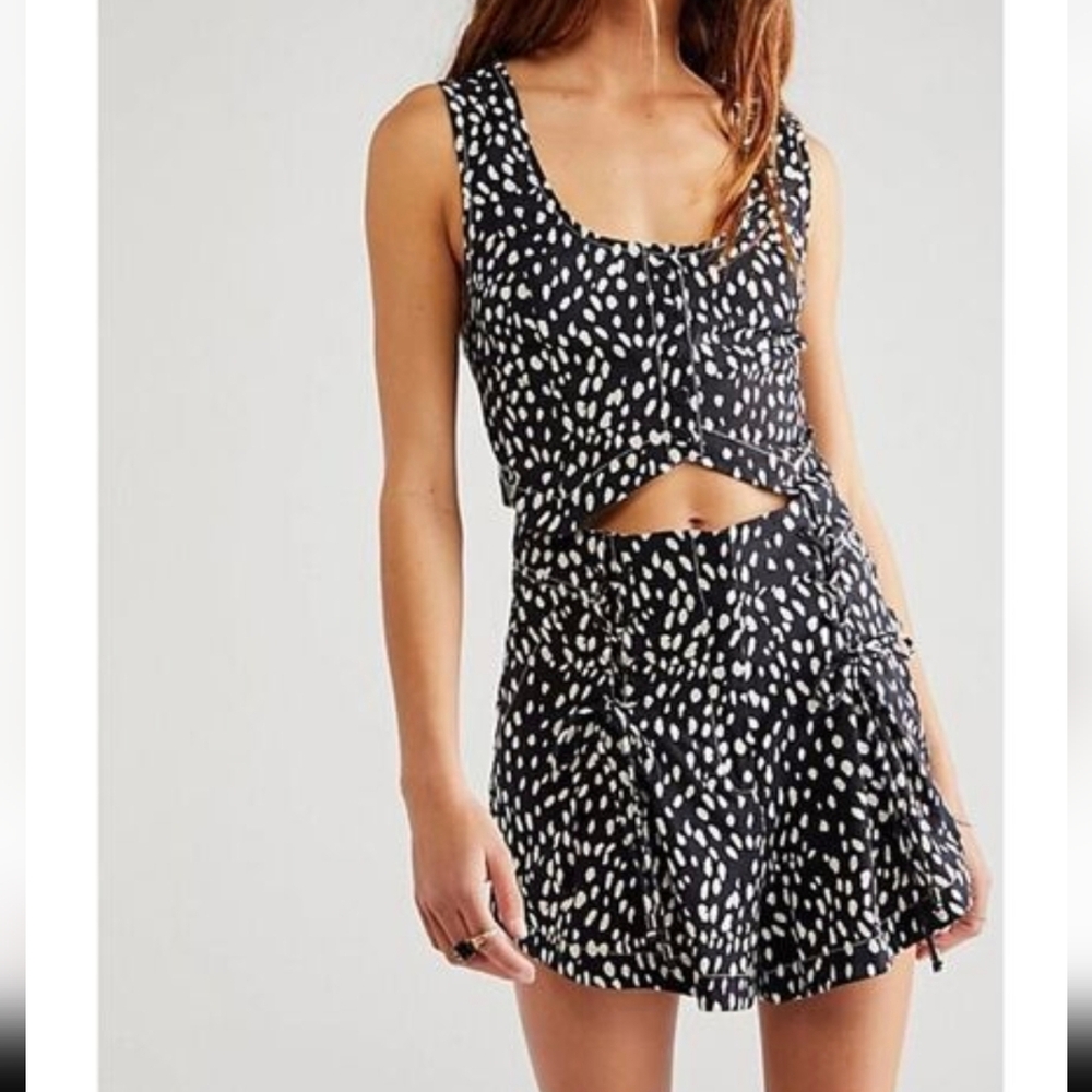 NWOT Free People Black and White Spotted Bennet High Waist Skort Set Sz 6